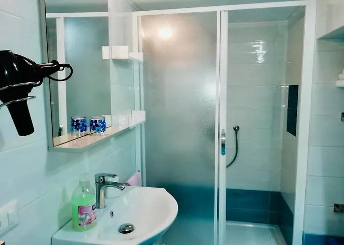 Le Botteghe Apartment *